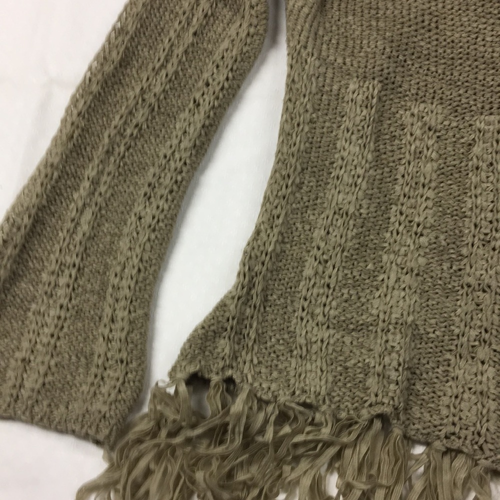 Sweater - Picture 3 of 5